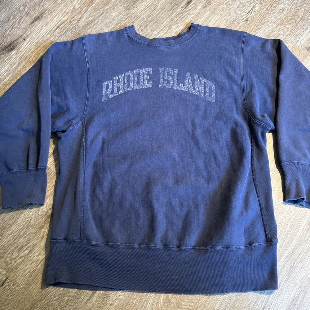 VTG Champion Reverse Weave Worn Gradient Sun Faded Crewneck Rhode Island Blue XL